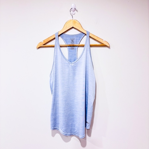 ATHLETIC WORKS light blue sports tank top | Activewear essential * - Picture 1 of 6